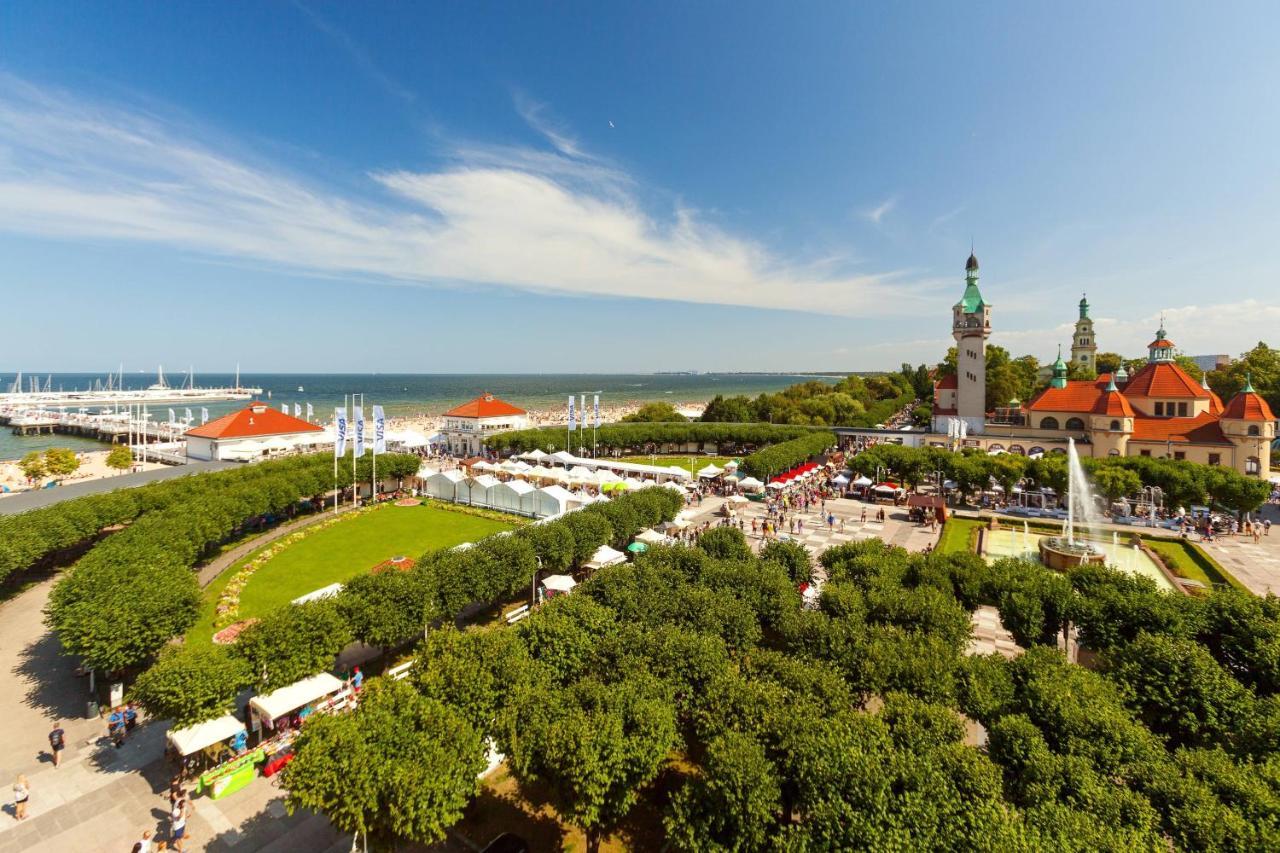 Sheraton Sopot Hotel Dış mekan fotoğraf Aerial view of the Baltic Sea